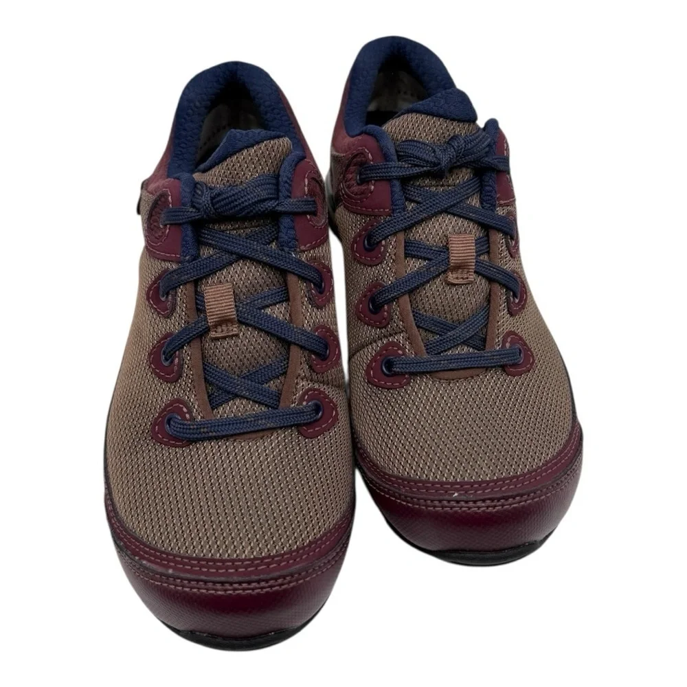 Ahnu by Teva Sugarpine II Air Mesh Hiking Waterproof Sneaker Deep Taupe US 5